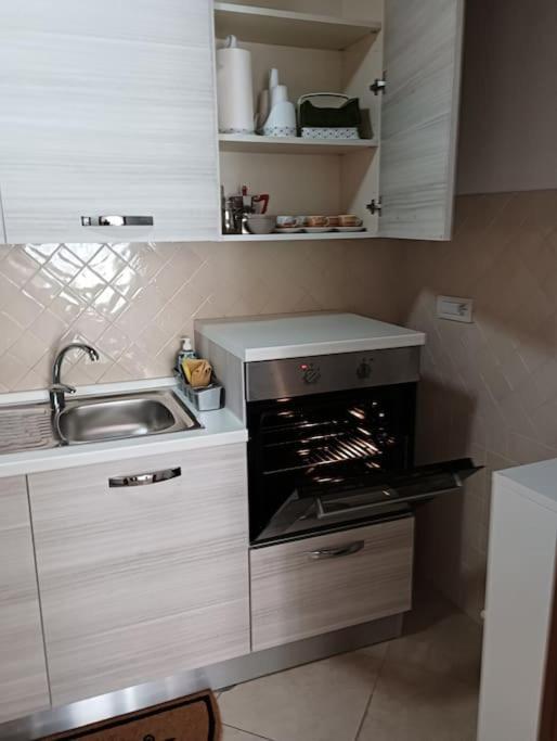 A Casa Di Laura Apartment Napoli Ngoại thất bức ảnh